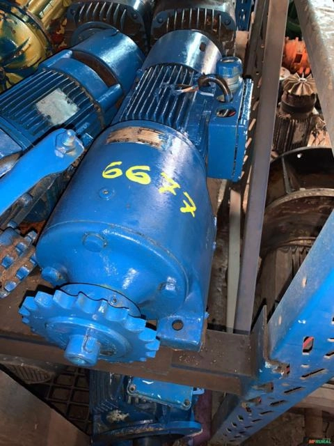 Motorredutor com Freio 1:34 3/4cv 1700rpm SEW - C6707 Imagem Motorredutor com Freio 1:34 3/4cv 1700rpm SEW - C6707