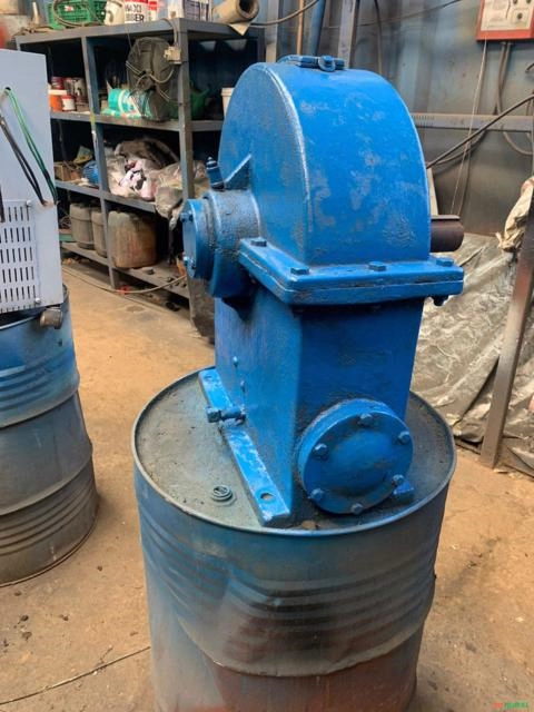 Redutor velocidade Ortogonal 1:40 Ø32mm - C6781 Imagem Redutor velocidade Ortogonal 1:40 Ø32mm - C6781