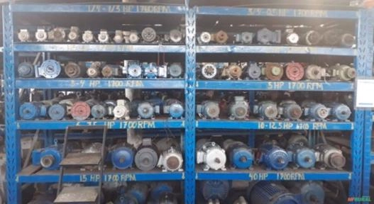 Motor elétrico 1/4 cv Tri 3500 rpm 2 p Recondicionado C3032 - Estado: Revisado não WEG Imagem Motor elétrico 1/4 cv Tri 3500 rpm 2 p Recondicionado C3032 - Estado: Revisado não WEG