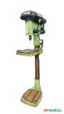 Furadeira de Coluna 1HP Trif 220/380V FC-250T Motomil C9000 Imagem Furadeira de Coluna 1HP Trif 220/380V FC-250T Motomil C9000
