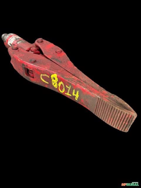 Separador abridor Hidráulico C8014 - Estado: Usado Imagem Separador abridor Hidráulico C8014 - Estado: Usado