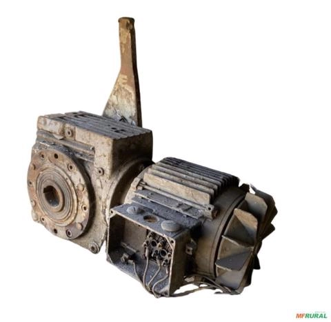 Motoredutor SEW 1 cv 1:48 Ø44mm C9236 Imagem Motoredutor SEW 1 cv 1:48 Ø44mm C9236