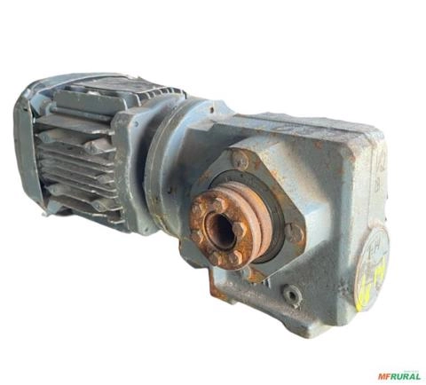 Motoredutor SEW 0,50 cv (1/2 cv) 1:14 Ø19mm C9059 - Estado: Usado Imagem Motoredutor SEW 0,50 cv (1/2 cv) 1:14 Ø19mm C9059 - Estado: Usado