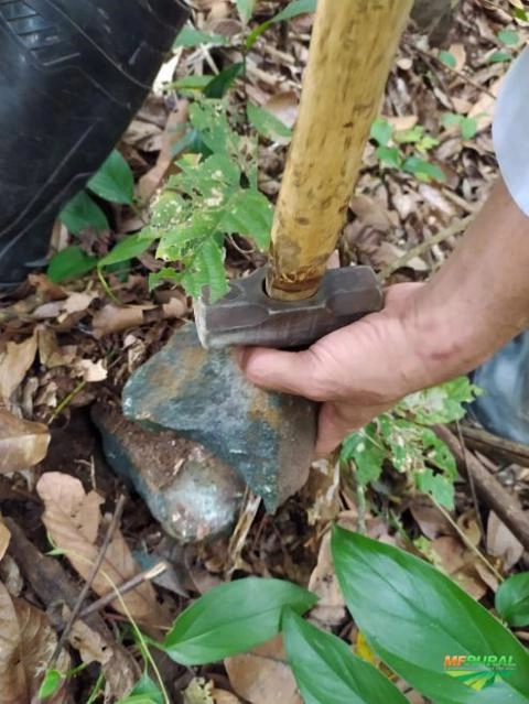 Imagem ÁREA DE OURO / COBALTO / NÍQUEL / ÁGUAS MARINHAS em MG Imagem ÁREA DE OURO / COBALTO / NÍQUEL / ÁGUAS MARINHAS em MG