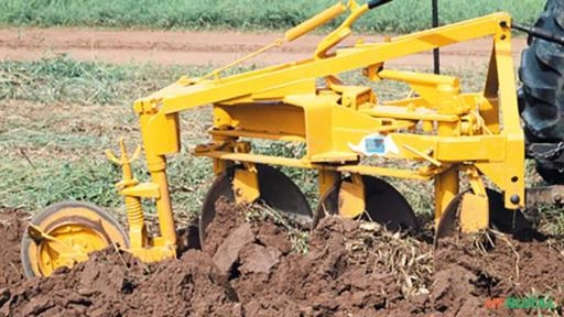 Arado Reversível Tatu Marchesan | Modelo AR (3, 4 ou 5 Discos) Imagem Arado Reversível Tatu Marchesan | Modelo AR (3, 4 ou 5 Discos)