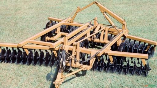 Grade Niveladora Articulável Leve Controle Remoto Tatu Marchesan | Modelo GNALCR Imagem Grade Niveladora Articulável Leve Controle Remoto Tatu Marchesan | Modelo GNALCR