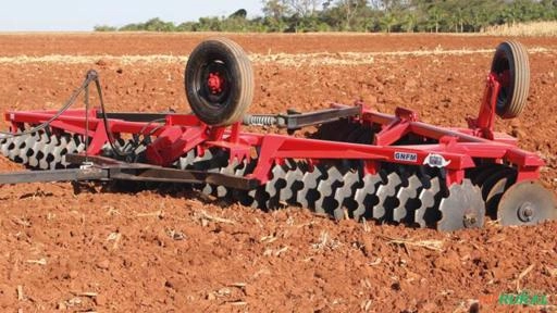 Grade Niveladora Flutuante Mecânica Tatu Marchesan | Modelo GNFM Imagem Grade Niveladora Flutuante Mecânica Tatu Marchesan | Modelo GNFM