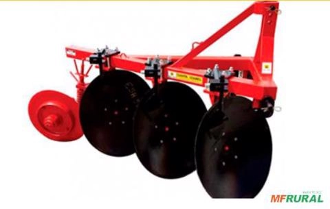 Arado Fixo AFSI | Robusto e Versátil para Aração e Curva de Nível | SANTA IZABEL Imagem Arado Fixo AFSI | Robusto e Versátil para Aração e Curva de Nível | SANTA IZABEL