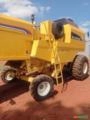 Colheitadeira New Holland Imagem Colheitadeira New Holland