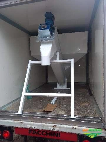 Imagem Ensacadora para gelo em escama ou cubos Imagem Ensacadora para gelo em escama ou cubos