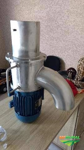 Imagem Ensacadora para gelo em escama ou cubos Imagem Ensacadora para gelo em escama ou cubos