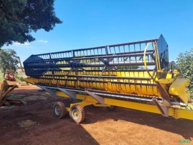 Plataforma Agrícola de Corte, Marca New Holland, Modelo 20 Pés, ano 2022 Imagem Plataforma Agrícola de Corte, Marca New Holland, Modelo 20 Pés, ano 2022