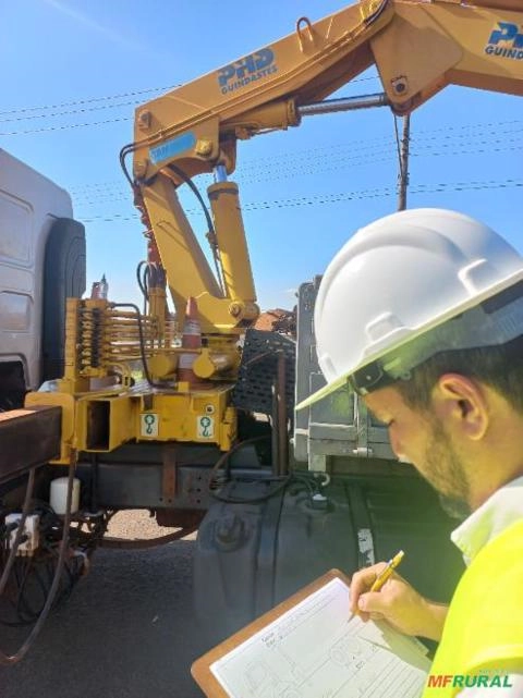 Manutenção, Inspeção e Laudo para Muncks e Máquinas Pesadas Imagem Manutenção, Inspeção e Laudo para Muncks e Máquinas Pesadas