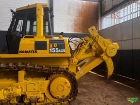 TRATOR DE ESTEIRA KOMATSU D 155