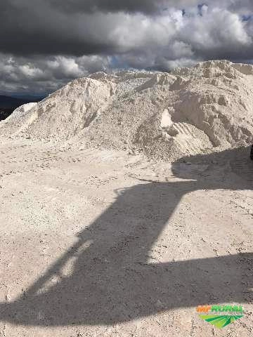 Procuro Jazidas de Feldspato ( pedra, amorfo ) Imagem Procuro Jazidas de Feldspato ( pedra, amorfo )