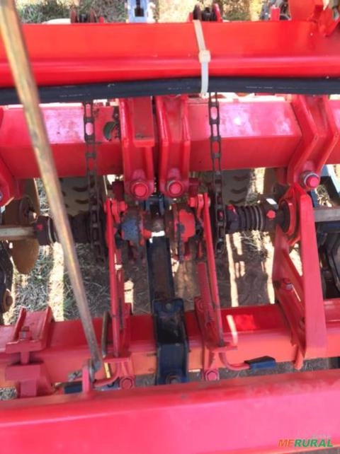 Imagem Plantadeira Jumil 2880 9 Linha Imagem Plantadeira Jumil 2880 9 Linha