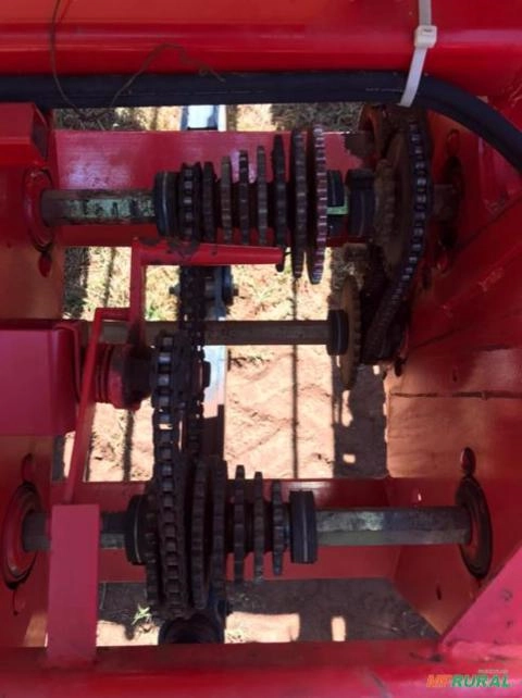 Imagem Plantadeira Jumil 2880 9 Linha Imagem Plantadeira Jumil 2880 9 Linha