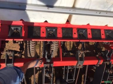 Imagem Plantadeira Jumil 2880 9 Linha Imagem Plantadeira Jumil 2880 9 Linha