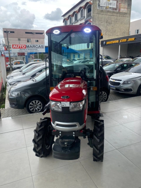 Imagem Cabines para tratores Imagem Cabines para tratores