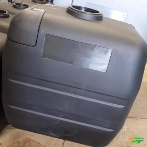 TANQUE 600 LITROS PARA PULVERIZAOR JACTO Imagem TANQUE 600 LITROS PARA PULVERIZAOR JACTO