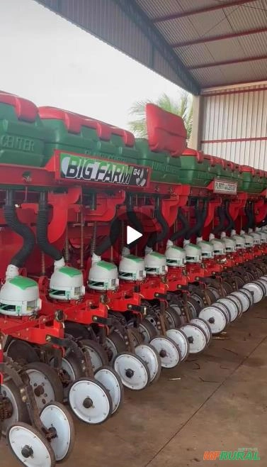 Plantadeira planti center 17 linhas Imagem Plantadeira planti center 17 linhas