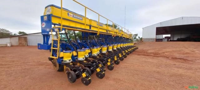 Plantadeira tatu usap 30 linhas Imagem Plantadeira tatu usap 30 linhas