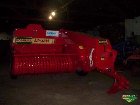 Enfardadeira Nogueira AP41N Imagem Enfardadeira Nogueira AP41N