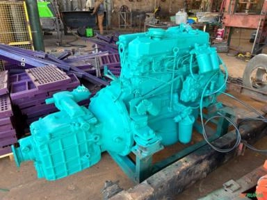 Imagem Motor Mercedes Benz 366 estacionário Imagem Motor Mercedes Benz 366 estacionário