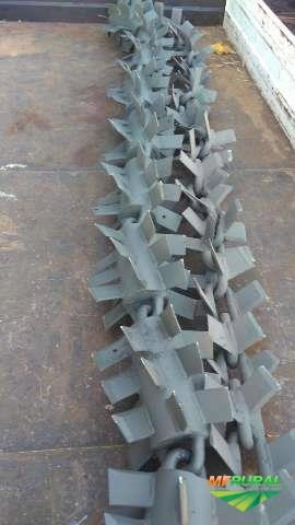 Correntao com facas Imagem Correntao com facas