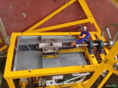 Imagem Maquina de Fazer Tela de Alambrado Imagem Maquina de Fazer Tela de Alambrado