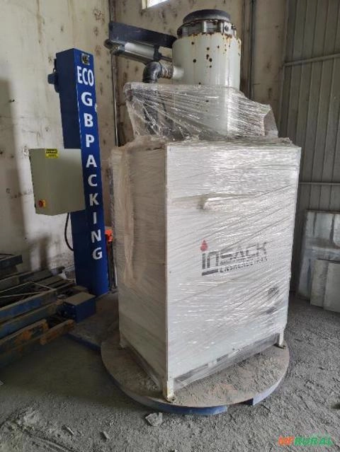 ENVOLVEDORA DE PALLETS Imagem ENVOLVEDORA DE PALLETS