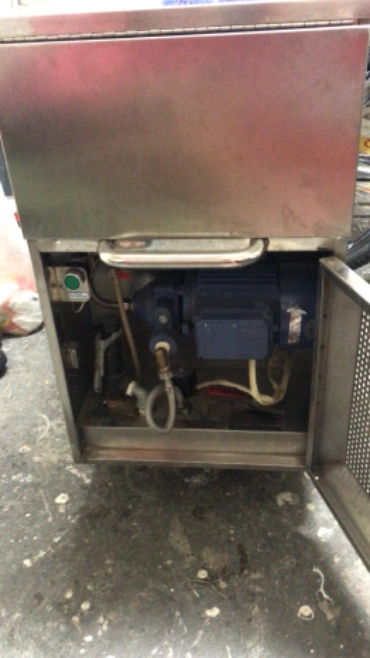 Imagem Máquina para gerar vapor de 170 graus saindo sobre pressão a 8 bar Imagem Máquina para gerar vapor de 170 graus saindo sobre pressão a 8 bar