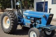 Trator Ford 6600 4x2 ano 80