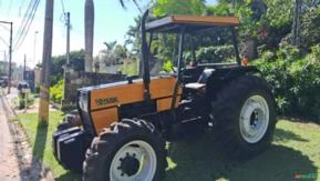 Trator Valtra 785 4X4 Ano 03