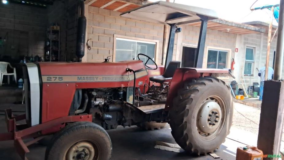 Trator Massey Ferguson 275 4X2 Ano 95 Imagem Trator Massey Ferguson 275 4X2 Ano 95
