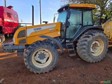 Trator Valtra BM 125 I 4x4 Ano 12 Imagem Trator Valtra BM 125 I 4x4 Ano 12