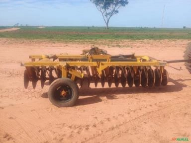 Grade Niveladora Tatu 40X22 Esp. 200mm Ano 11 Imagem Grade Niveladora Tatu 40X22 Esp. 200mm Ano 11