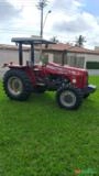 Trator Massey Ferguson 250 XE Advanced 4X4 Ano 10 Imagem Trator Massey Ferguson 250 XE Advanced 4X4 Ano 10