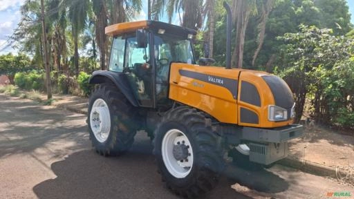 Trator Valtra BM 110 4x4 Ano 15 Imagem Trator Valtra BM 110 4x4 Ano 15