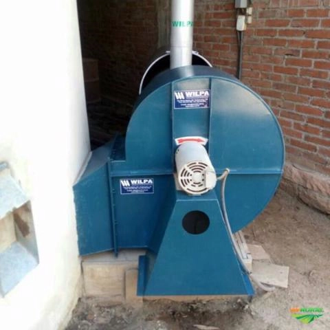 Turbina para silos e secadores de grãos. Imagem Turbina para silos e secadores de grãos.