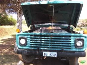 Caminhão Ford F 600 ano 74