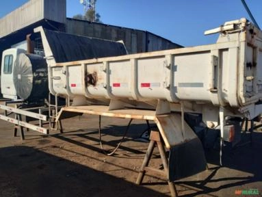 CAÇAMBA UNIDADE MÓVEL DE PAVIMENTAÇÃO TAPA BURACO SIMPLES Imagem CAÇAMBA UNIDADE MÓVEL DE PAVIMENTAÇÃO TAPA BURACO SIMPLES