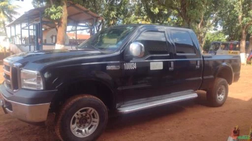 Camionete Ford F-250 XLT 4x4 Cabine Dupla 2008