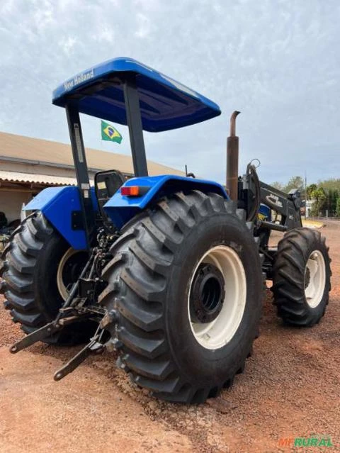 Trator New Holland 7630 4x4 ano 12