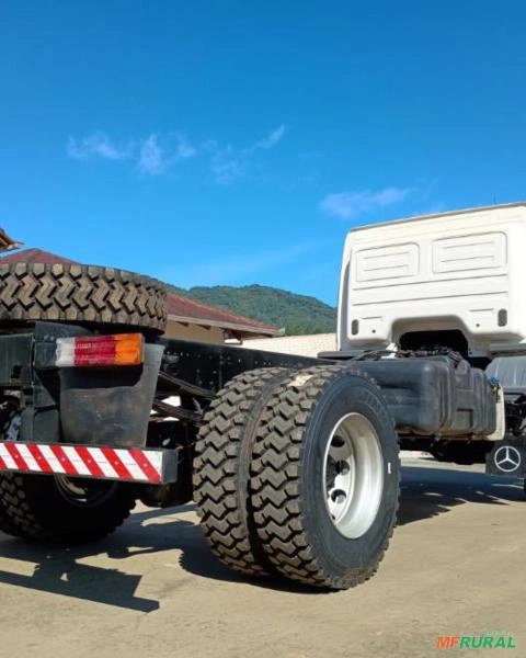 Imagem Caminhões Mercedes Benz Atego 1726 4x4 – 2017 Imagem Caminhões Mercedes Benz Atego 1726 4x4 – 2017