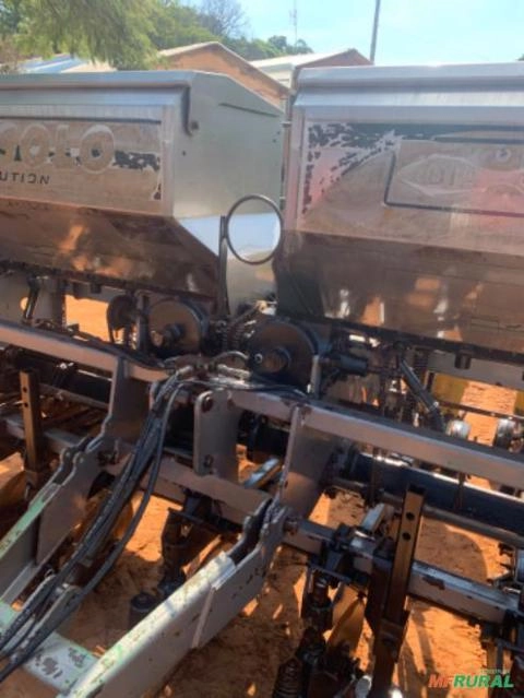 Imagem Plantadeira PP Solo Imagem Plantadeira PP Solo