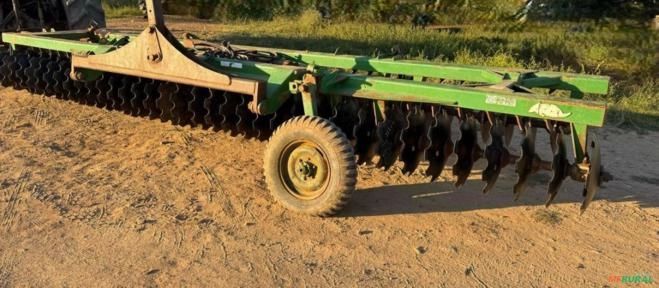 Grade Tatu 72 discos Imagem Grade Tatu 72 discos