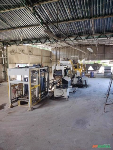 Vibro prensa QT-8 completa (Misturador/elevado/Central) Imagem Vibro prensa QT-8 completa (Misturador/elevado/Central)