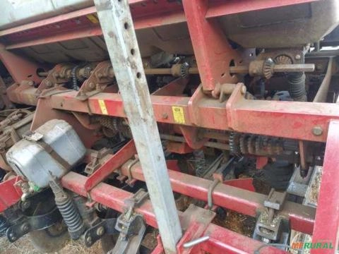 Imagem Plantadeira solt 9 Imagem Plantadeira solt 9