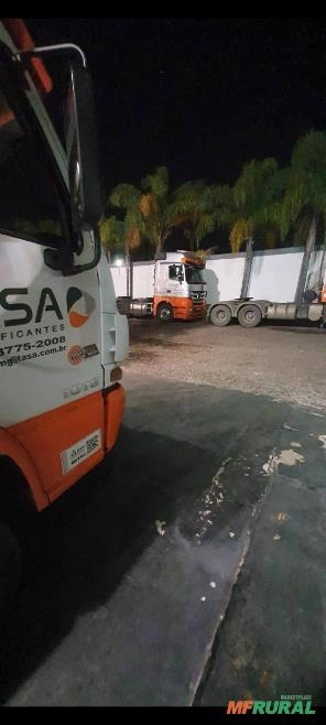 Compro óleo lubrificante usado e/ou contaminado Imagem Compro óleo lubrificante usado e/ou contaminado